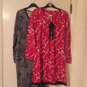 Set of 2 Medium Jacklyn Smith Nightgowns